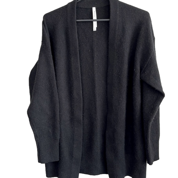 Aritzia Sweaters - Cashmere /BABATON ✨ Aritzia / /Black /Long Sleeve/ Open Cardigan /Sz Small